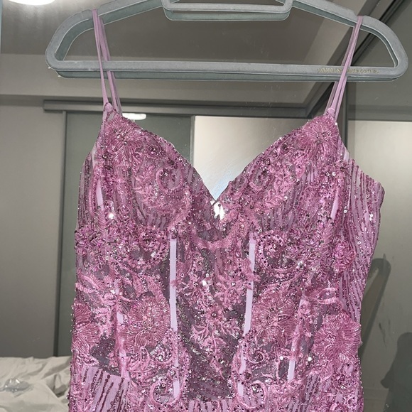 Portia and Scarlett Glitter Gown - Picture 4 of 14